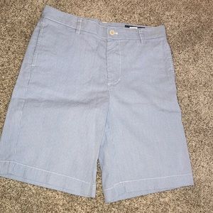 Boys Vineyard Vines shorts